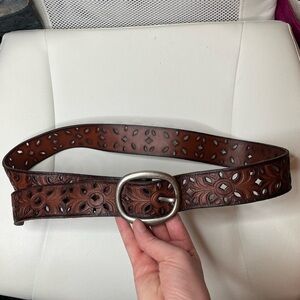 Fossil belt leather medium great condition